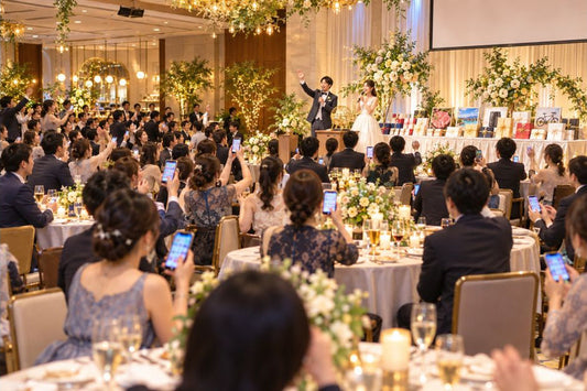 大人数の結婚式二次会で盛り上がるビンゴ大会と景品